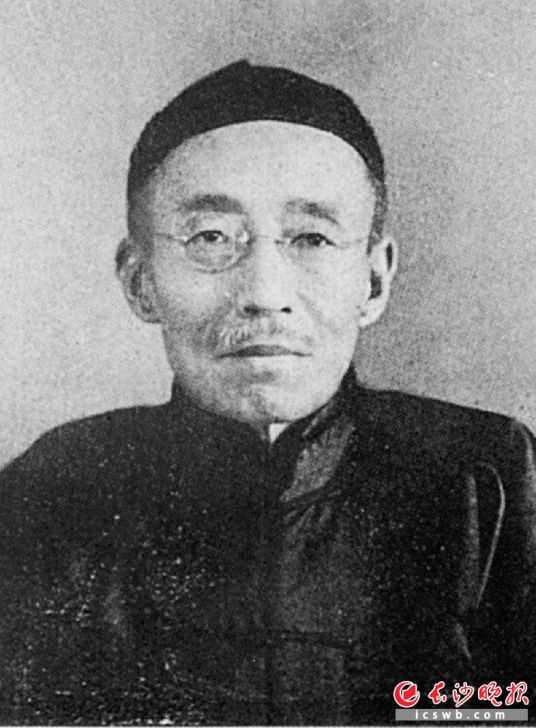 李维格